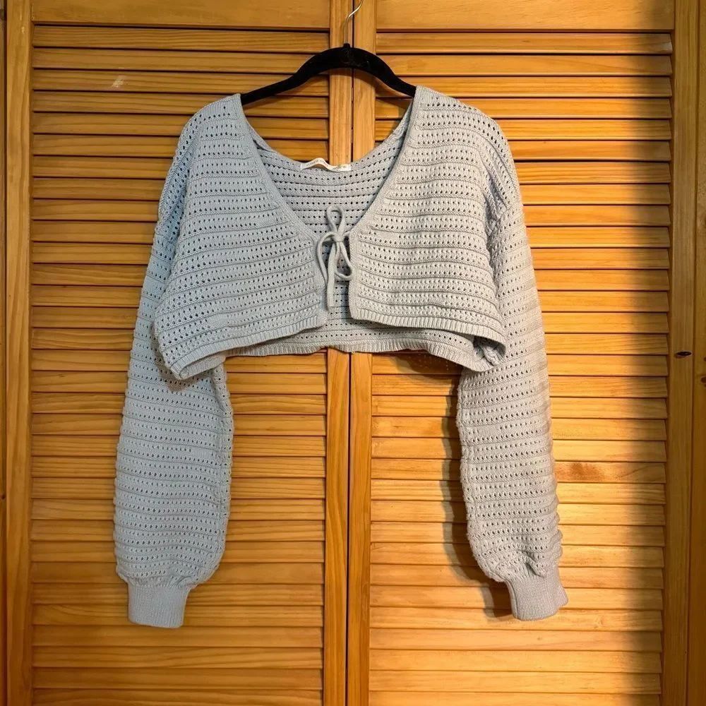 Altar'd State Sky Blue Knit cropped Cardigan size small